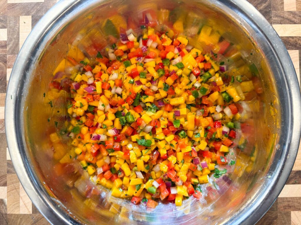 Mango salsa 