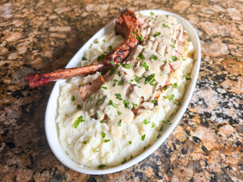 Creamy Garlic Pork Chops